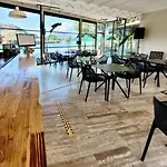Arp Hotel 2*