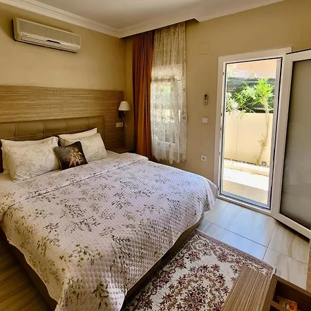 Arp Hotel