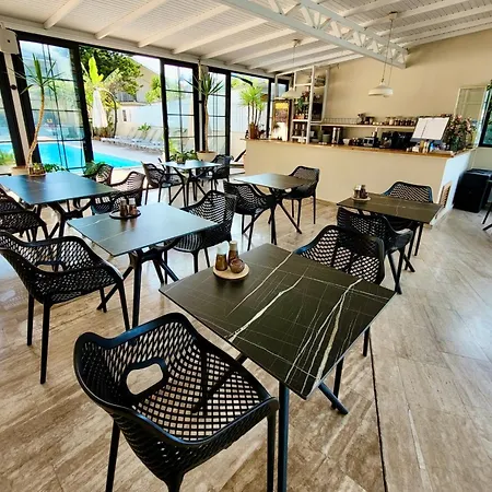 Arp ホテル ダルヤン