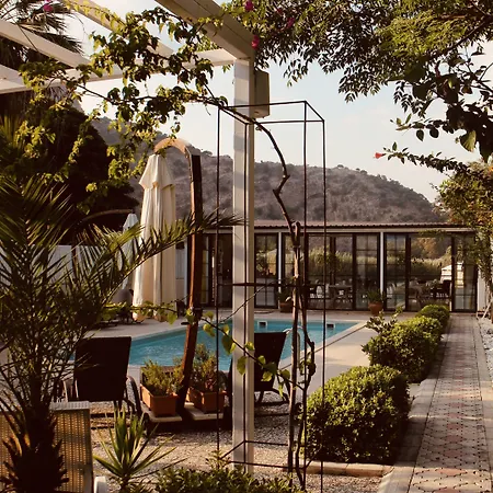 Hotell Arp 2*