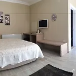 Arp Hotel 2*